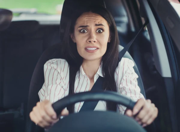 Jak pokonać stres przed egzaminem na prawo jazdy?